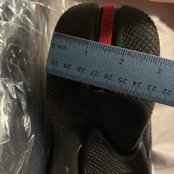 Size 11 Men’s Prada shoes - Picture 10 of 10